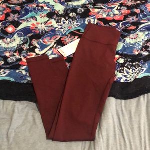 Lululemon Maroon/burgundy Wunder Under HR tight